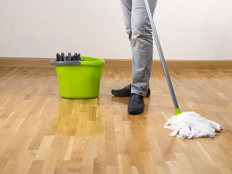 mop-floor-A-RB-Flooring-800x600